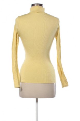 Női garbó Uniqlo, Méret M, Szín Sárga, Ár 3 219 Ft