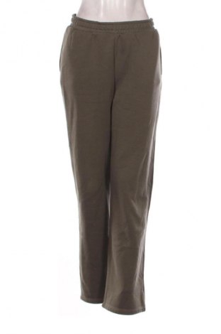 Дамско спортно долнище Defacto, Размер M, Цвят Зелен, Цена 15,00 €