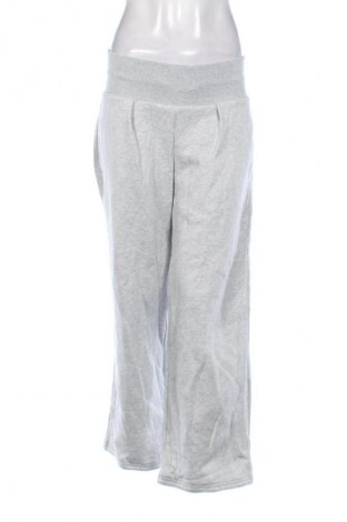 Γυναικείο αθλητικό παντελόνι PUMA, Μέγεθος S, Χρώμα Γκρί, Τιμή 27,99 €