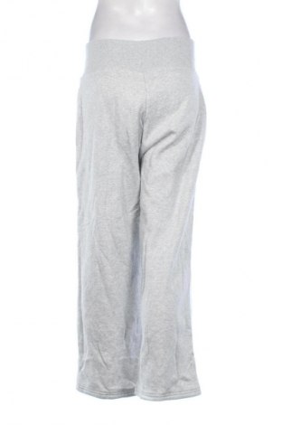 Γυναικείο αθλητικό παντελόνι PUMA, Μέγεθος S, Χρώμα Γκρί, Τιμή 27,99 €