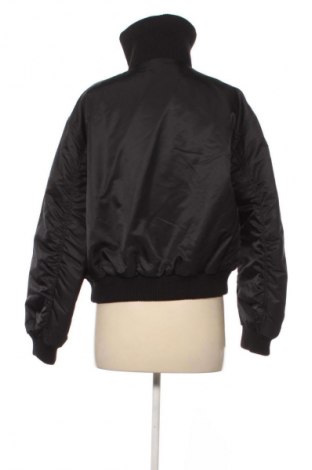 Γυναικείο μπουφάν C&A, Μέγεθος M, Χρώμα Μαύρο, Τιμή 23,99 €