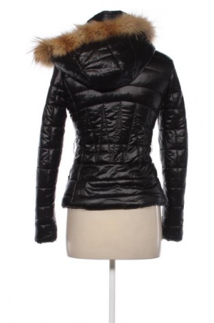 Kurtka damska Lily, Rozmiar S, Kolor Czarny, Cena 160,75 zł