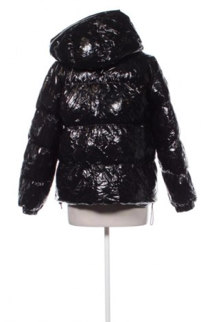 Kurtka damska Trendyol, Rozmiar S, Kolor Czarny, Cena 658,50 zł