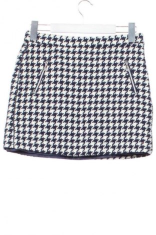 Kinderrock Tommy Hilfiger, Größe 15-18y/ 170-176 cm, Farbe Mehrfarbig, Preis € 17,99