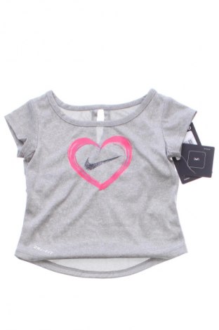 Детска тениска Nike, Размер 12-18m/ 80-86 см, Цвят Сив, Цена 19,42 €