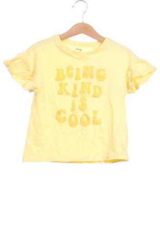 Детска тениска Sinsay, Размер 3-4y/ 104-110 см, Цвят Жълт, Цена 5,00 €