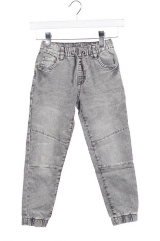 Kinderjeans Unbranded, Größe 5-6y/ 116-122 cm, Farbe Grau, Preis € 15,99