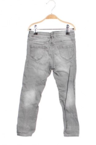 Kinderjeans Unbranded, Größe 3-4y/ 104-110 cm, Farbe Grau, Preis € 16,30