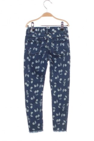 Kinderjeans Unbranded, Größe 5-6y/ 116-122 cm, Farbe Mehrfarbig, Preis € 16,30