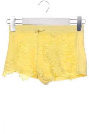 Детски къс панталон BW, Размер 6-7y/ 122-128 см, Цвят Жълт, Цена 8,69 €