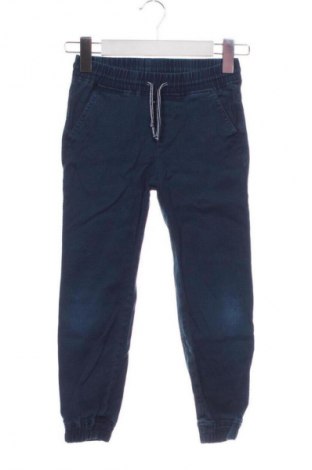 Детски панталон LC Waikiki, Размер 5-6y/ 116-122 см, Цвят Многоцветен, Цена 11,00 €