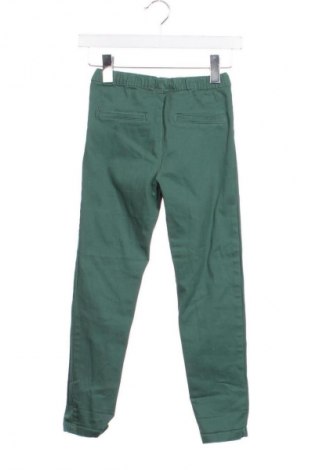 Детски панталон Unbranded, Размер 6-7y/ 122-128 см, Цвят Зелен, Цена 10,74 €