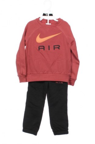 Παιδικό αθλητικό σύνολο Nike, Μέγεθος 2-3y/ 98-104 εκ., Χρώμα Πολύχρωμο, Τιμή 50,99 €
