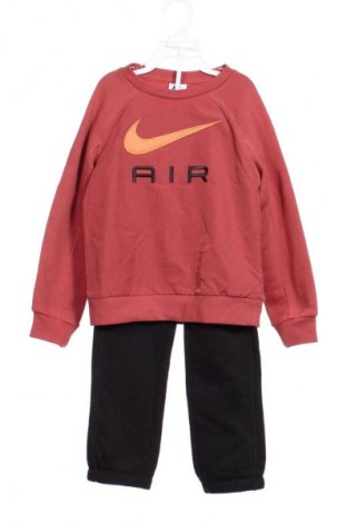 Παιδικό αθλητικό σύνολο Nike, Μέγεθος 5-6y/ 116-122 εκ., Χρώμα Πολύχρωμο, Τιμή 48,99 €