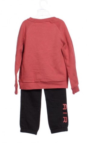 Παιδικό αθλητικό σύνολο Nike, Μέγεθος 5-6y/ 116-122 εκ., Χρώμα Πολύχρωμο, Τιμή 48,99 €