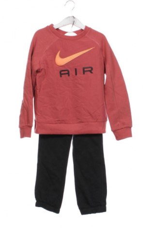 Detská športová súprava Nike, Veľkosť 5-6y/ 116-122 cm, Farba Viacfarebná, Cena  50,95 €