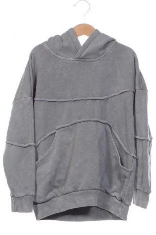 Детски суитшърт Reserved, Размер 8-9y/ 134-140 см, Цвят Сив, Цена 21,38 €