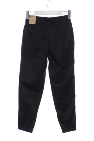 Kinder Sporthose Nike, Größe 8-9y/ 134-140 cm, Farbe Schwarz, Preis € 41,99