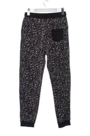 Dětské tepláky Unbranded, Velikost 15-18y/ 170-176 cm, Barva Vícebarevné, Cena  209,00 Kč