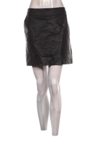 Кожена пола ONLY, Размер XL, Цвят Черен, Цена 5,11 €