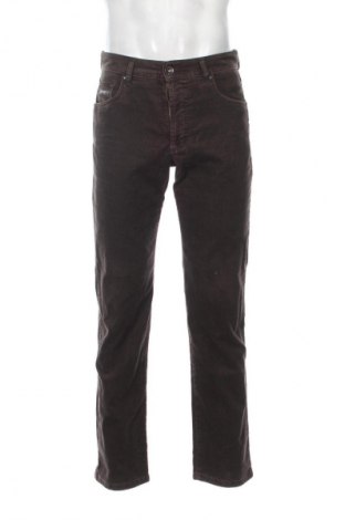 Pantaloni raiați de bărbați Bugatti, Mărime L, Culoare Maro, Preț 75,99 Lei