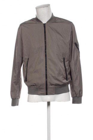 Мъжко яке Bershka, Размер M, Цвят Сив, Цена 11,75 €