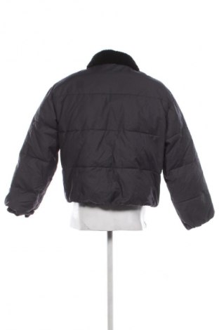 Geacă de bărbati Calvin Klein Jeans, Mărime M, Culoare Gri, Preț 914,99 Lei