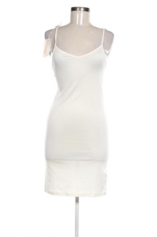 Piżama
 Guess, Rozmiar M, Kolor ecru, Cena 266,99 zł