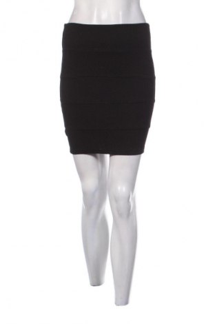 Szoknya Amisu, Méret S, Szín Fekete, Ár 2 379 Ft