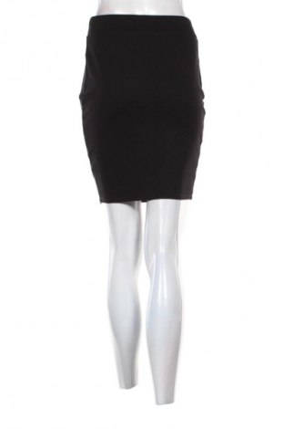 Пола Amisu, Размер S, Цвят Черен, Цена 7,65 €