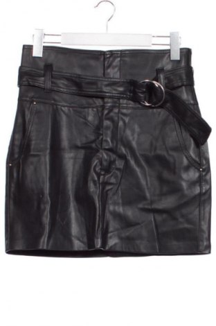 Szoknya Bershka, Méret M, Szín Fekete, Ár 4 010 Ft