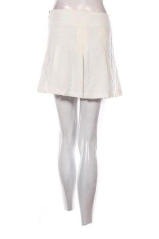 Пола Bershka, Размер L, Цвят Бял, Цена 15,86 €