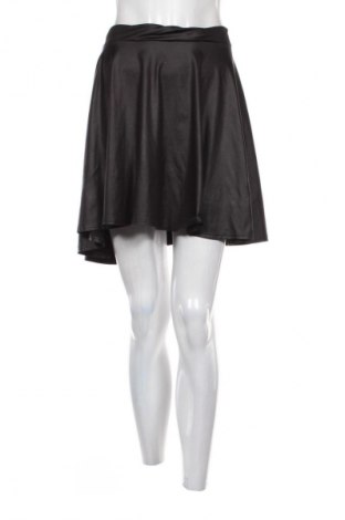 Пола Boohoo, Размер XL, Цвят Черен, Цена 10,00 €