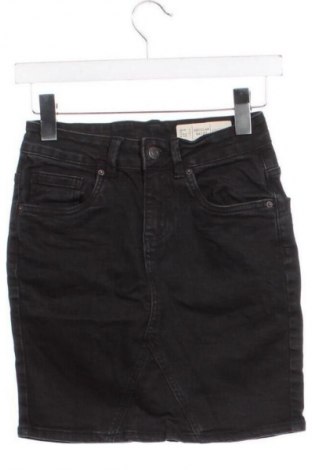 Szoknya Esmara, Méret XXS, Szín Fekete, Ár 5 669 Ft