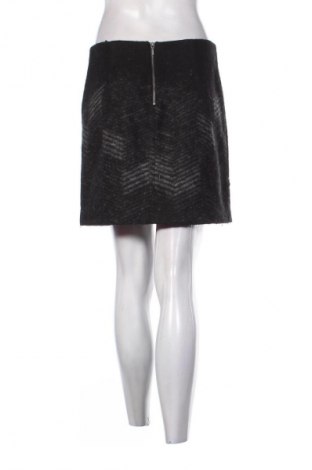 Rock Esprit, Größe L, Farbe Mehrfarbig, Preis € 7,99