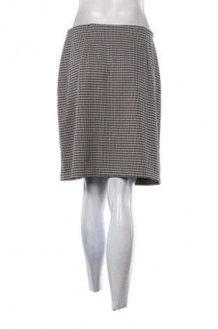 Пола F&F, Размер XL, Цвят Многоцветен, Цена 9,70 €