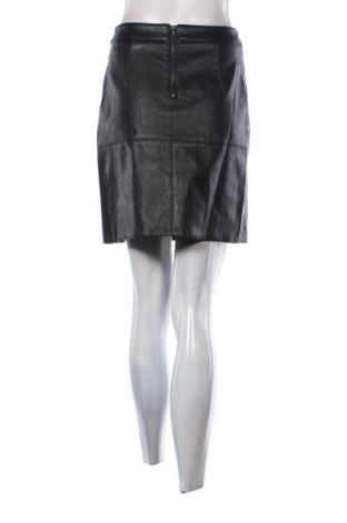 Szoknya Flame, Méret S, Szín Fekete, Ár 1 799 Ft