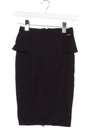 Szoknya Guess, Méret XXS, Szín Fekete, Ár 13 409 Ft