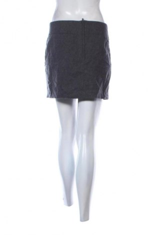 Пола H&M, Размер M, Цвят Сив, Цена 6,13 €