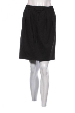 Sukně Hugo Boss, Velikost XL, Barva Šedá, Cena  1 786,00 Kč