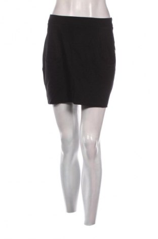 Пола Magenta, Размер S, Цвят Черен, Цена 8,18 €