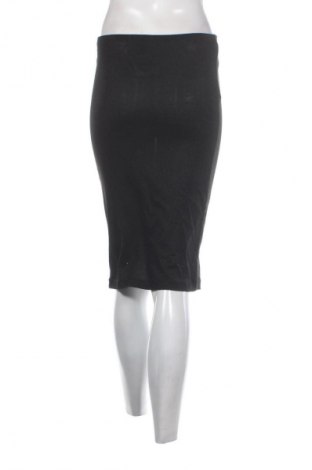 Пола Mango, Размер M, Цвят Черен, Цена 7,66 €