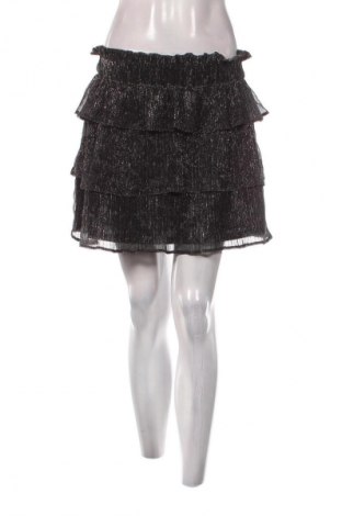 Пола ONLY, Размер S, Цвят Черен, Цена 4,60 €