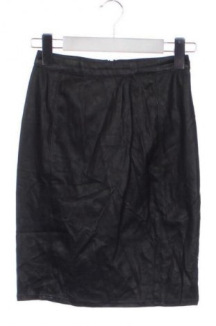 Пола ONLY, Размер XXS, Цвят Черен, Цена 4,60 €