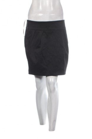 Пола Orsay, Размер M, Цвят Черен, Цена 5,62 €