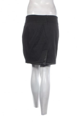 Пола Orsay, Размер M, Цвят Черен, Цена 5,62 €