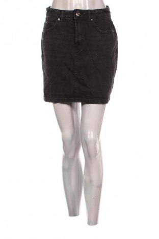 Spódnica Primark, Rozmiar S, Kolor Czarny, Cena 35,99 zł
