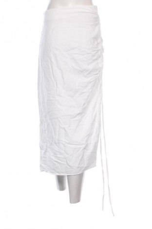 Пола Reserved, Размер S, Цвят Бял, Цена 12,27 €