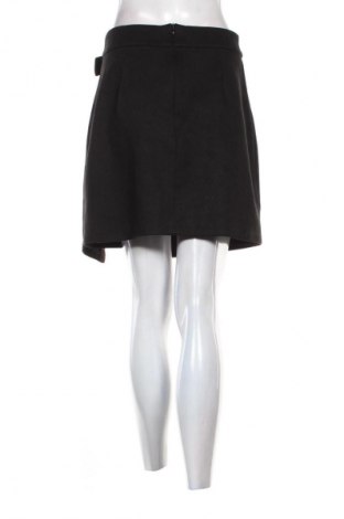 Spódnica Reserved, Rozmiar M, Kolor Czarny, Cena 52,00 zł