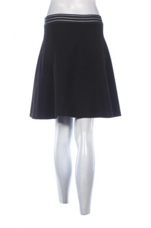 Rock Sandro, Größe M, Farbe Schwarz, Preis € 42,00